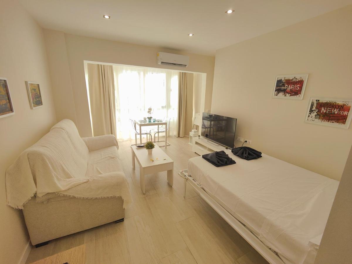 Coconut Begona Studio City Center By Namaste Elite Torremolinos Extérieur photo